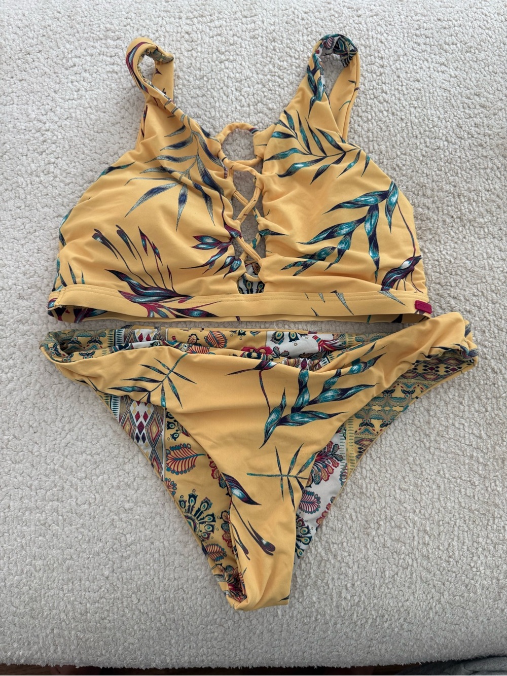 Roxy Yellow Reversible Print Bikini Top M/L